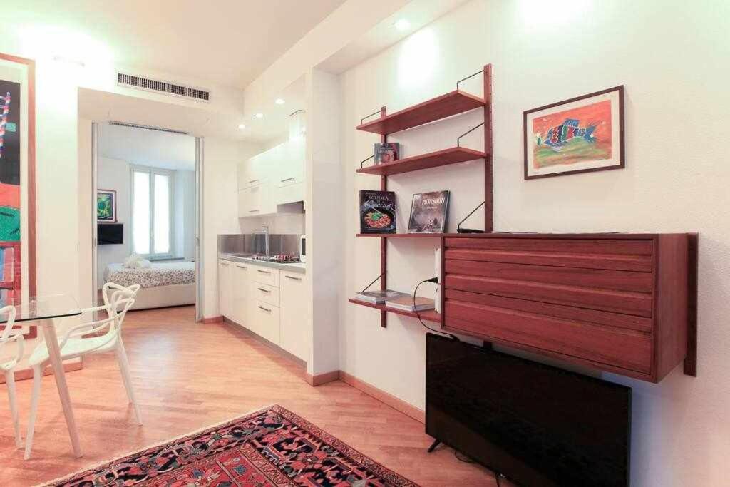 Brera Area Lovely Apt Close To Piazza Duomo มิลาน ภายนอก รูปภาพ
