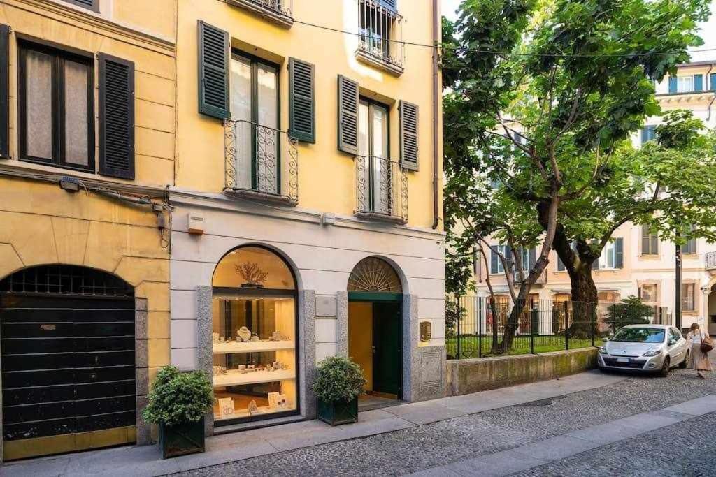 Brera Area Lovely Apt Close To Piazza Duomo มิลาน ภายนอก รูปภาพ