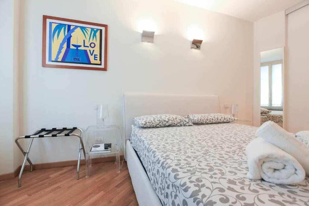 Brera Area Lovely Apt Close To Piazza Duomo มิลาน ภายนอก รูปภาพ