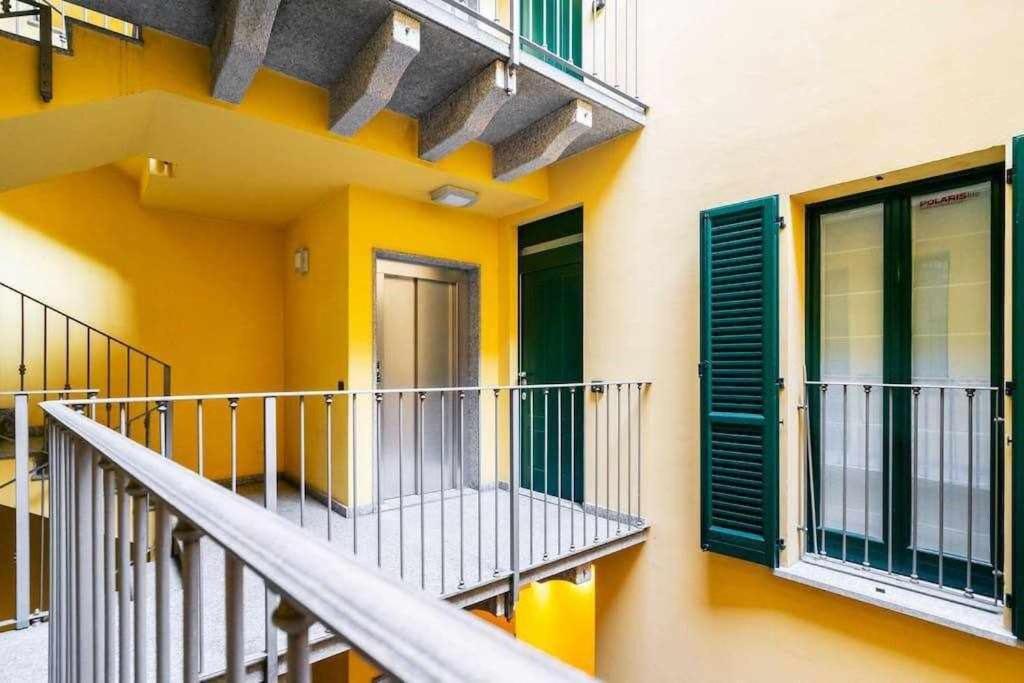 Brera Area Lovely Apt Close To Piazza Duomo มิลาน ภายนอก รูปภาพ